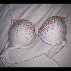 Victory’s secret sparkly swimsuit top